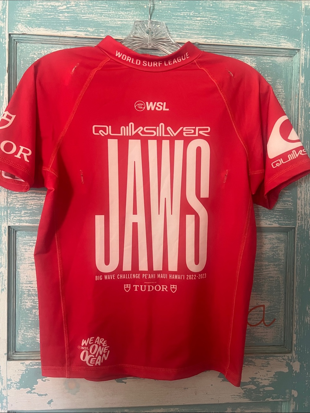 Quiksilver Men’s Red JAWS Surf Rash Guard 2023-2023